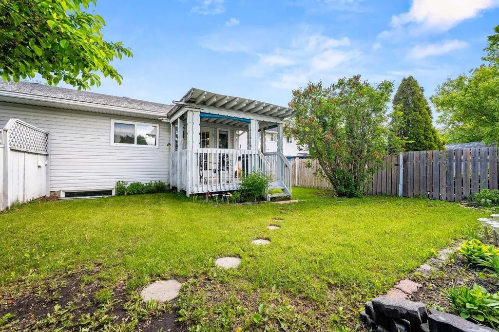 4725 47 Street Lloydminster SK S9V 0K1
