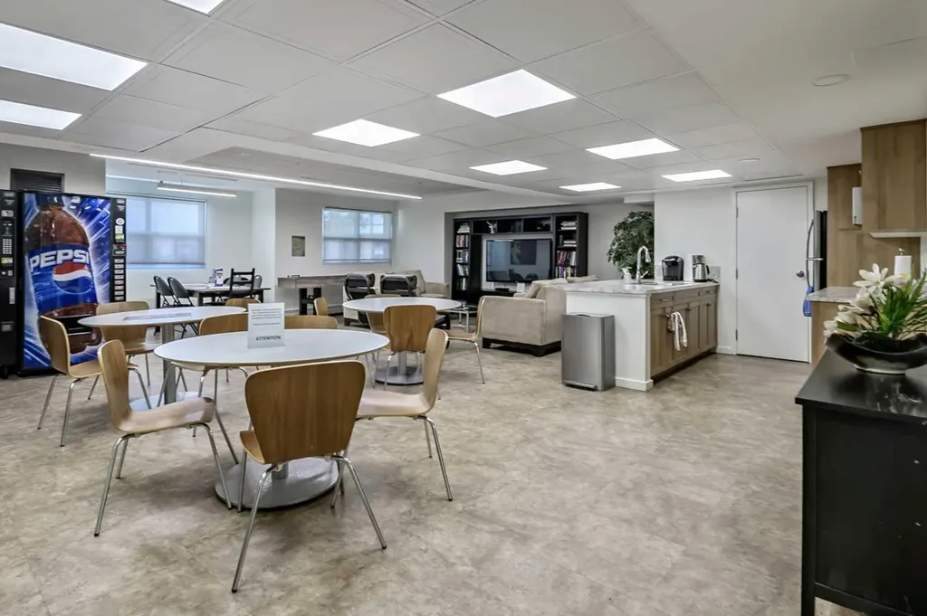 9800 Horton Road SW Calgary AB T2V 5B5