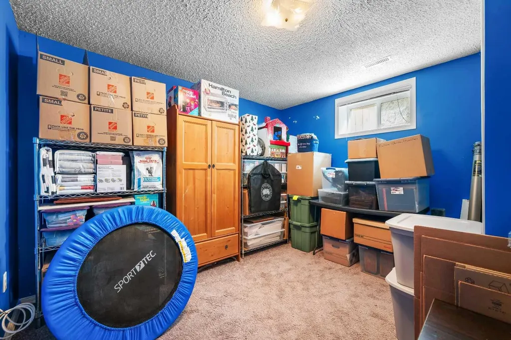 3101 51 Avenue Lloydminster AB T9V 1H9