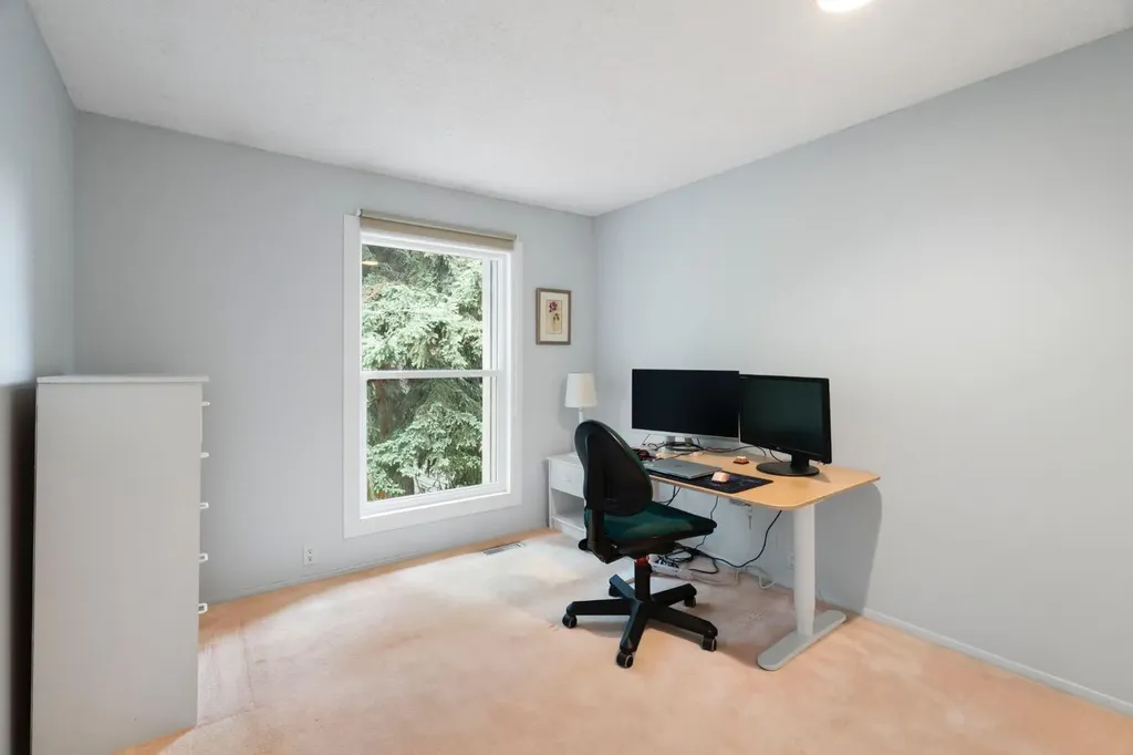 3302 50 Street NW Calgary AB T3A 2C6