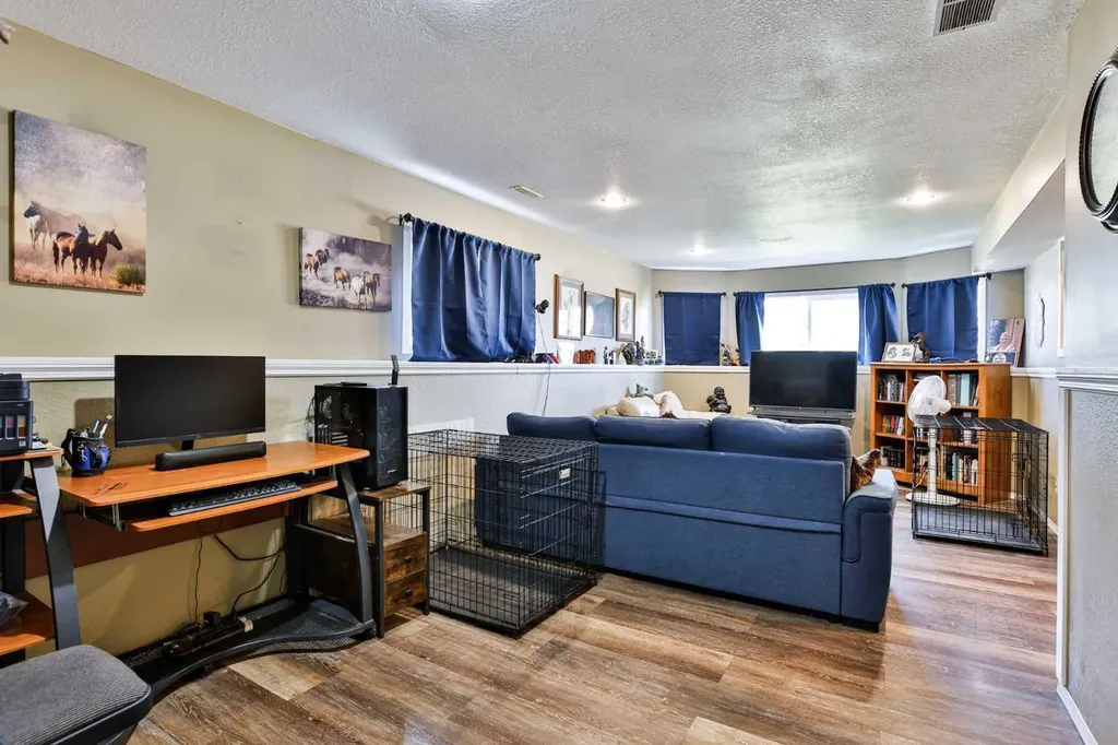 34 Chilcotin Way W Lethbridge AB T1K 7L7