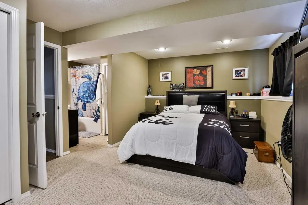 34 Chilcotin Way W Lethbridge AB T1K 7L7