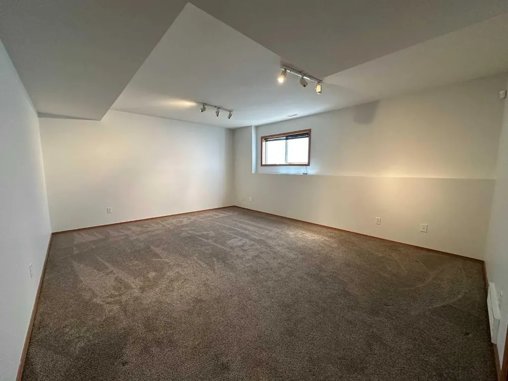 252 Red Crow Boulevard W Lethbridge AB T1K7B6