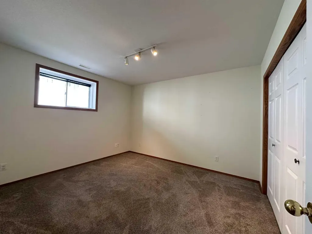 252 Red Crow Boulevard W Lethbridge AB T1K7B6