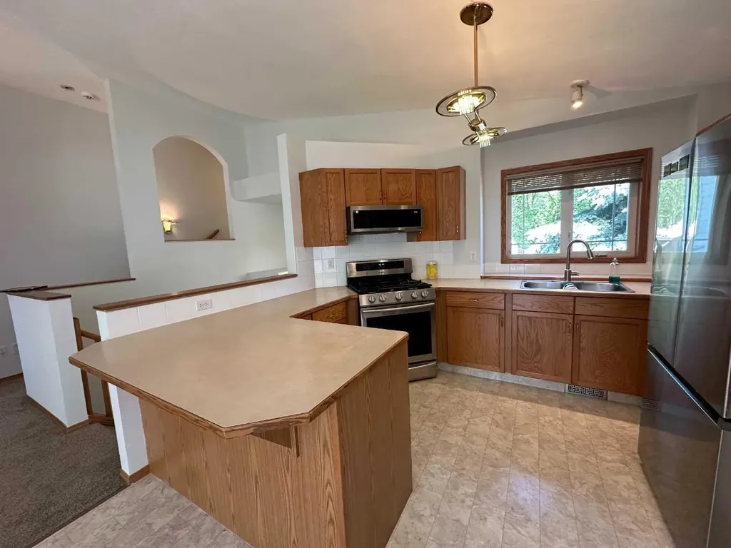 252 Red Crow Boulevard W Lethbridge AB T1K7B6