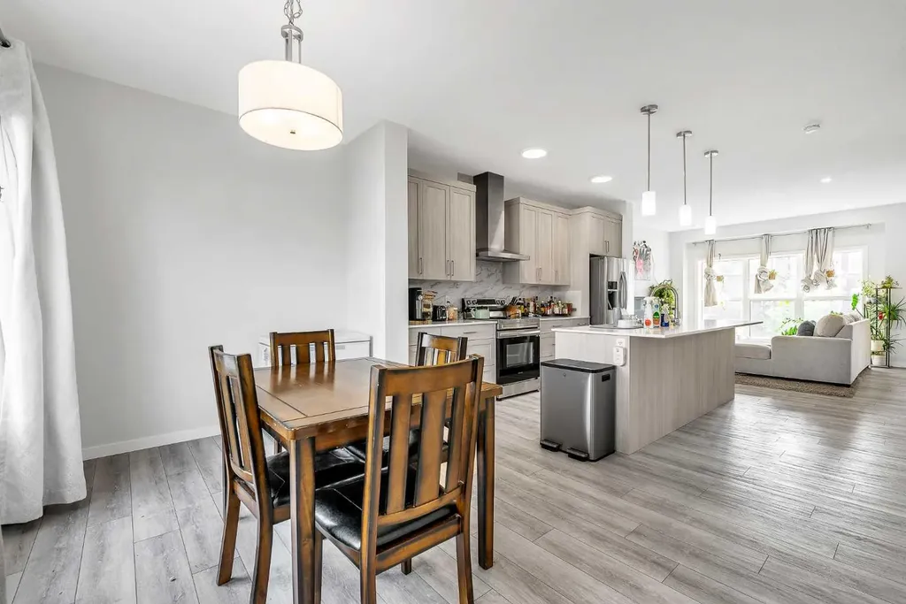 107 Palomino Street Cochrane AB T4C3B2