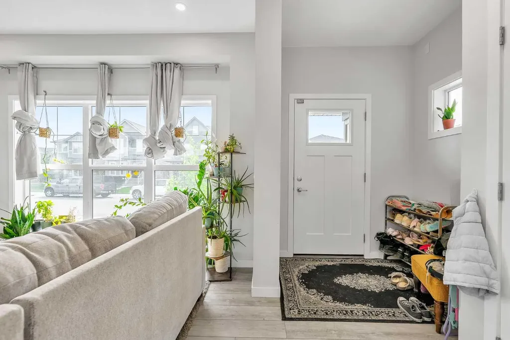 107 Palomino Street Cochrane AB T4C3B2