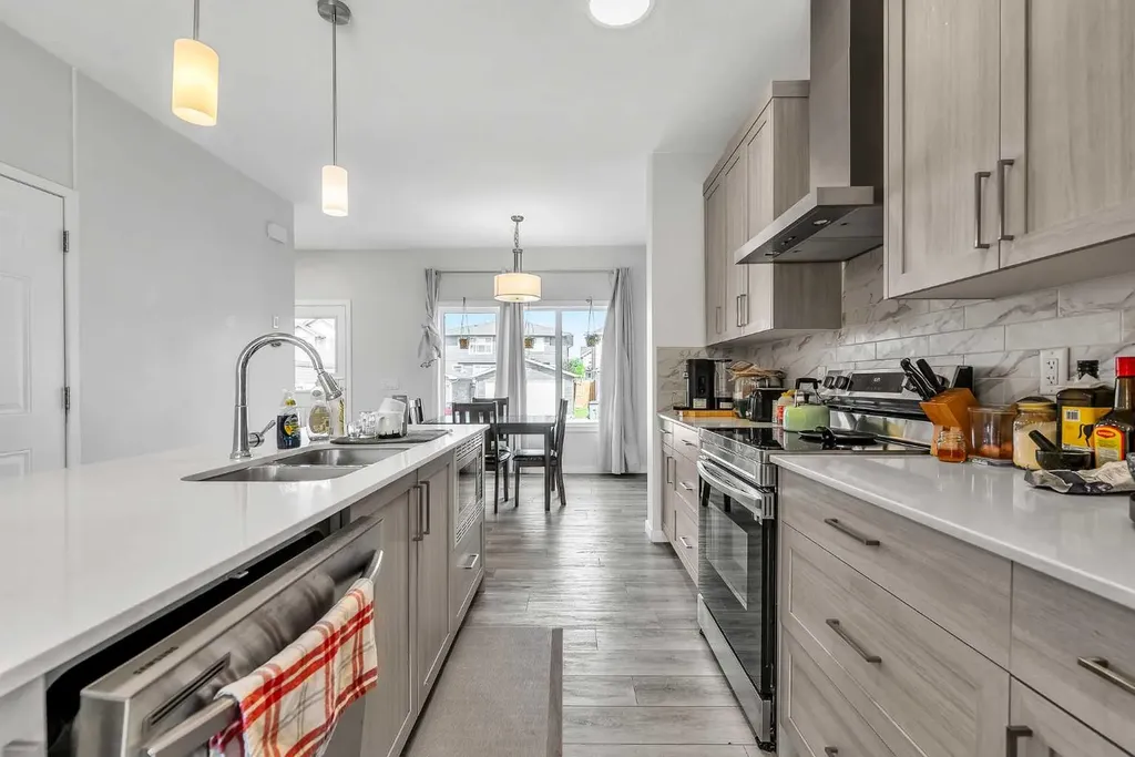 107 Palomino Street Cochrane AB T4C3B2