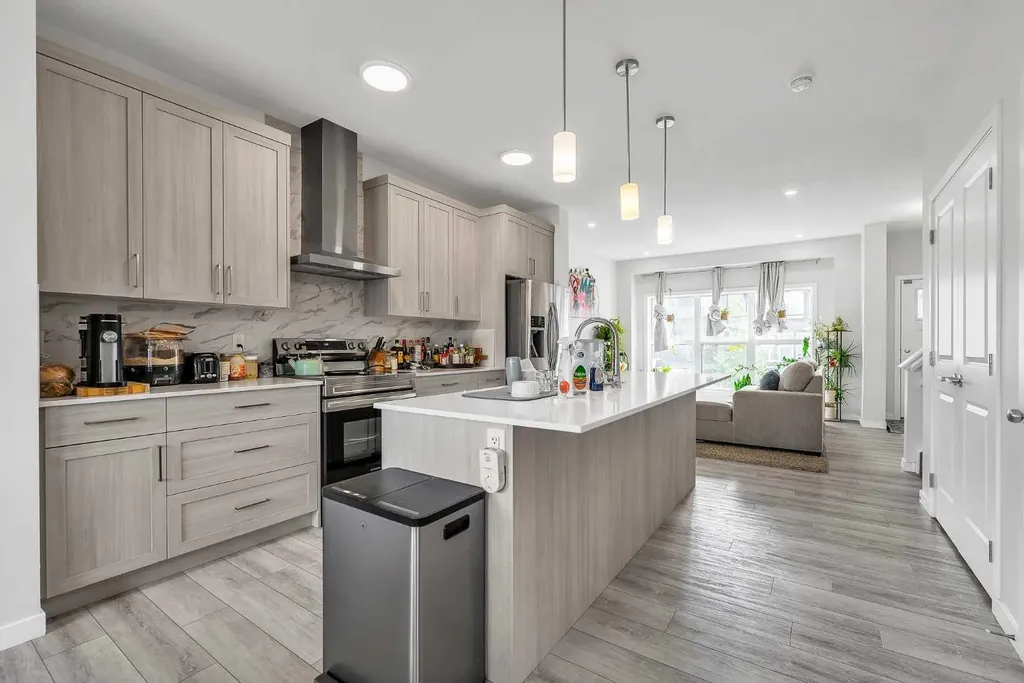 107 Palomino Street Cochrane AB T4C3B2