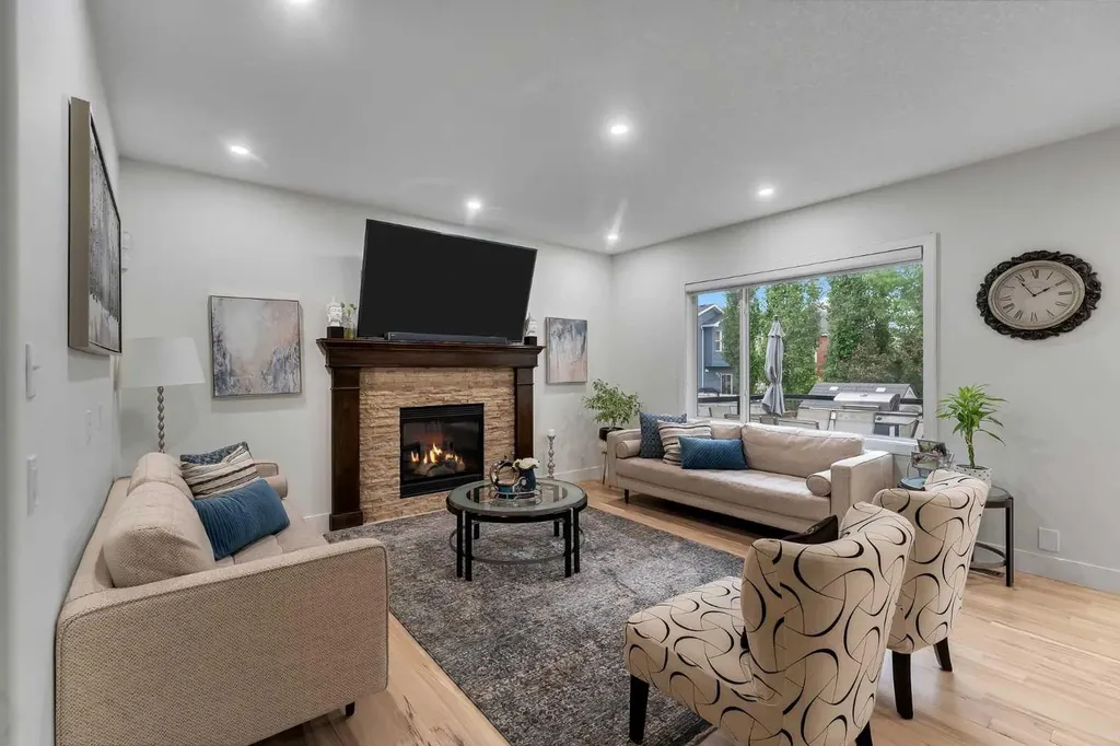 109 Evanscove Heights NW Calgary AB T3P0A4