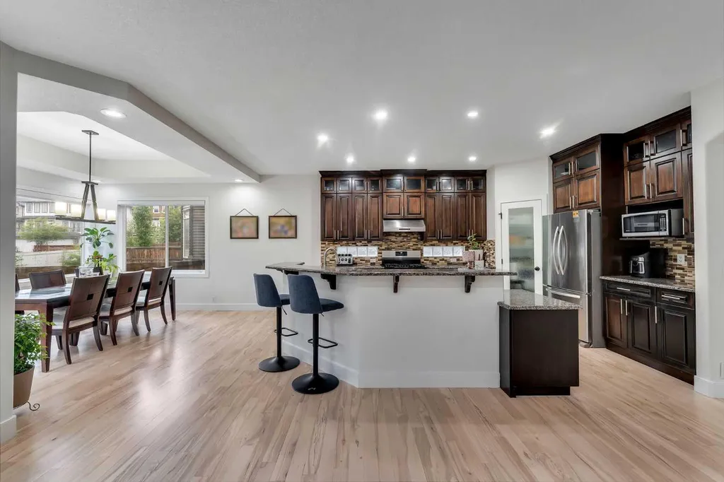 109 Evanscove Heights NW Calgary AB T3P0A4