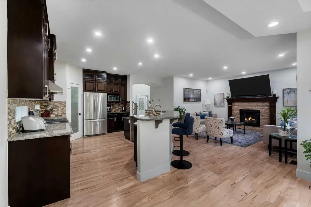 109 Evanscove Heights NW Calgary AB T3P0A4