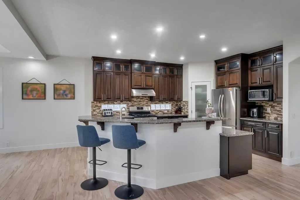 109 Evanscove Heights NW Calgary AB T3P0A4