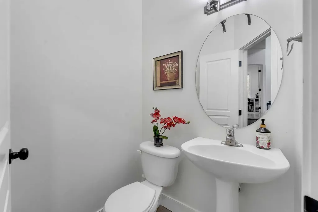 109 Evanscove Heights NW Calgary AB T3P0A4