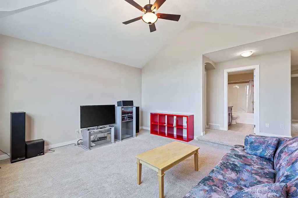 396 Tuscany Estates Rise NW Calgary AB T3L 0C5