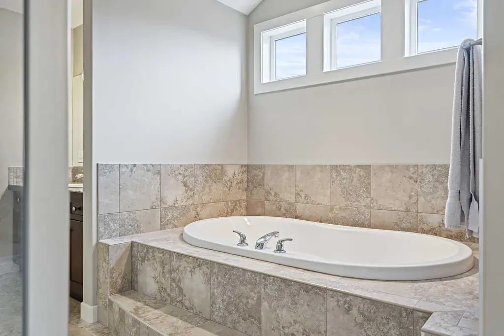 396 Tuscany Estates Rise NW Calgary AB T3L 0C5