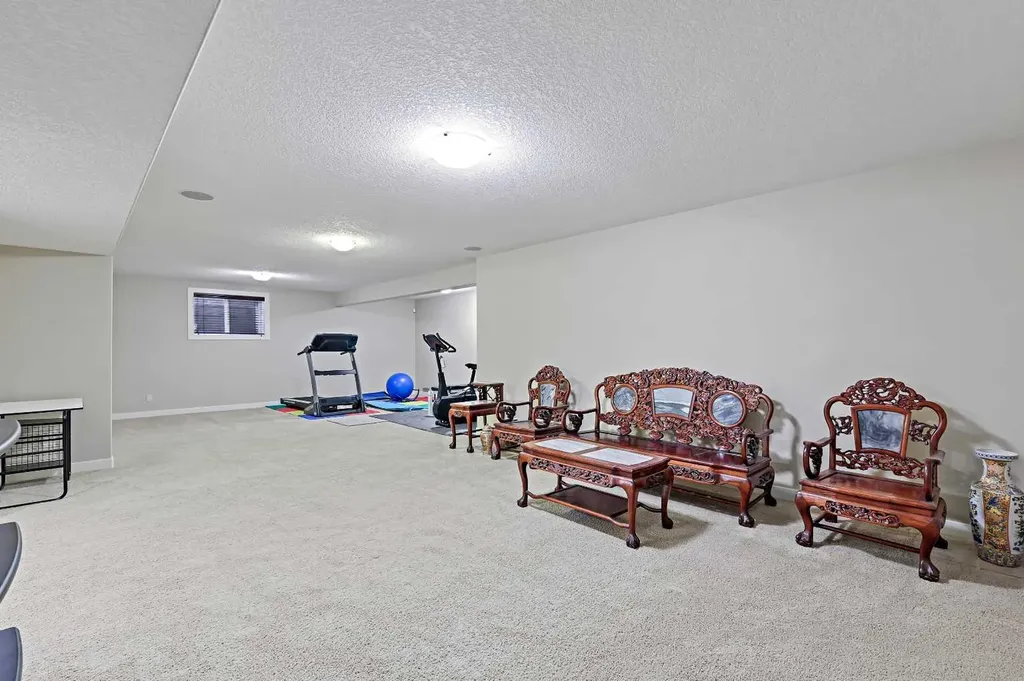 396 Tuscany Estates Rise NW Calgary AB T3L 0C5