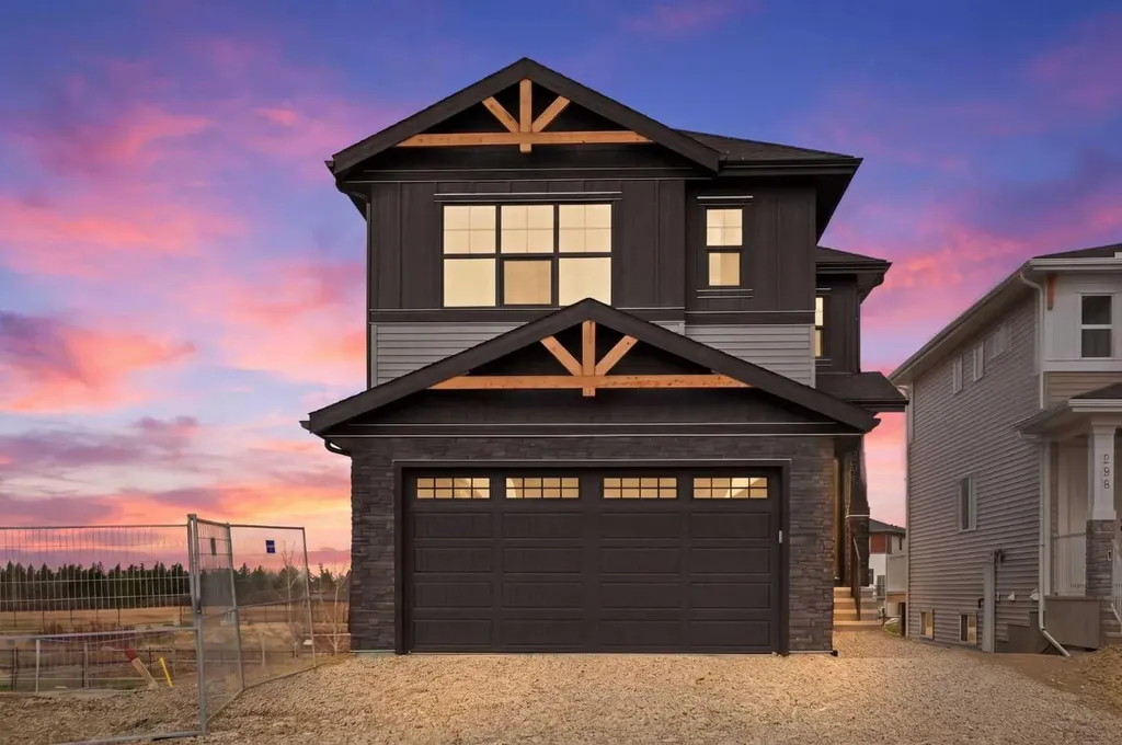 302 Kinniburgh Loop Chestermere AB T1X 3C3