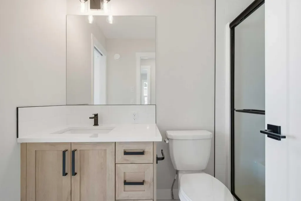 302 Kinniburgh Loop Chestermere AB T1X 3C3