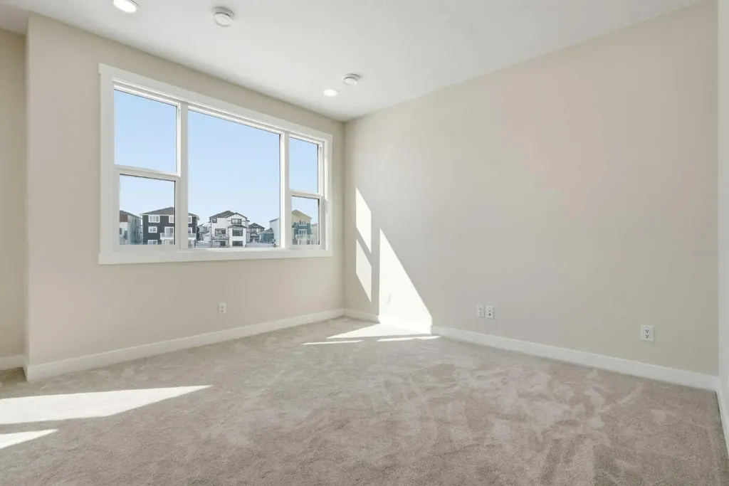 302 Kinniburgh Loop Chestermere AB T1X 3C3