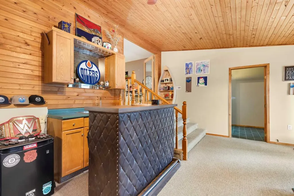 409 8 Street NE Medicine Hat AB T1A 5R8