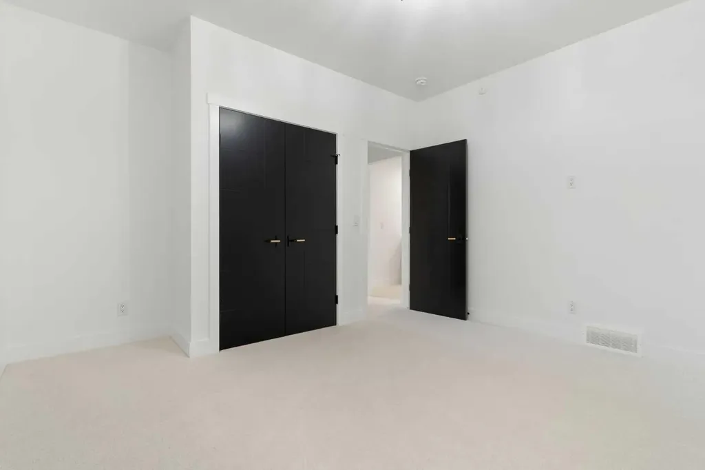 439 Grayling Lane Rural Rocky View County AB T3Z 0G7