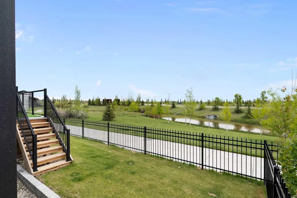 439 Grayling Lane Rural Rocky View County AB T3Z 0G7