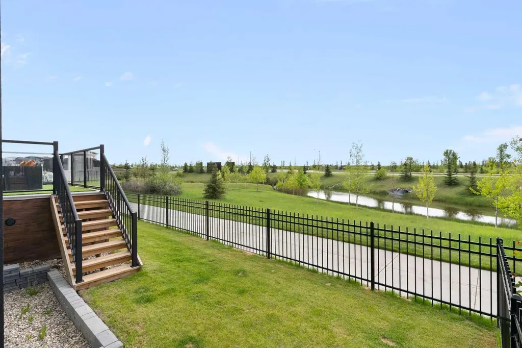 439 Grayling Lane Rural Rocky View County AB T3Z 0G7
