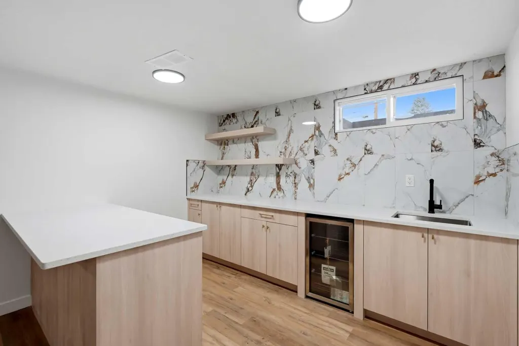 708 Sacramento Place SW Calgary AB T2W 0R5