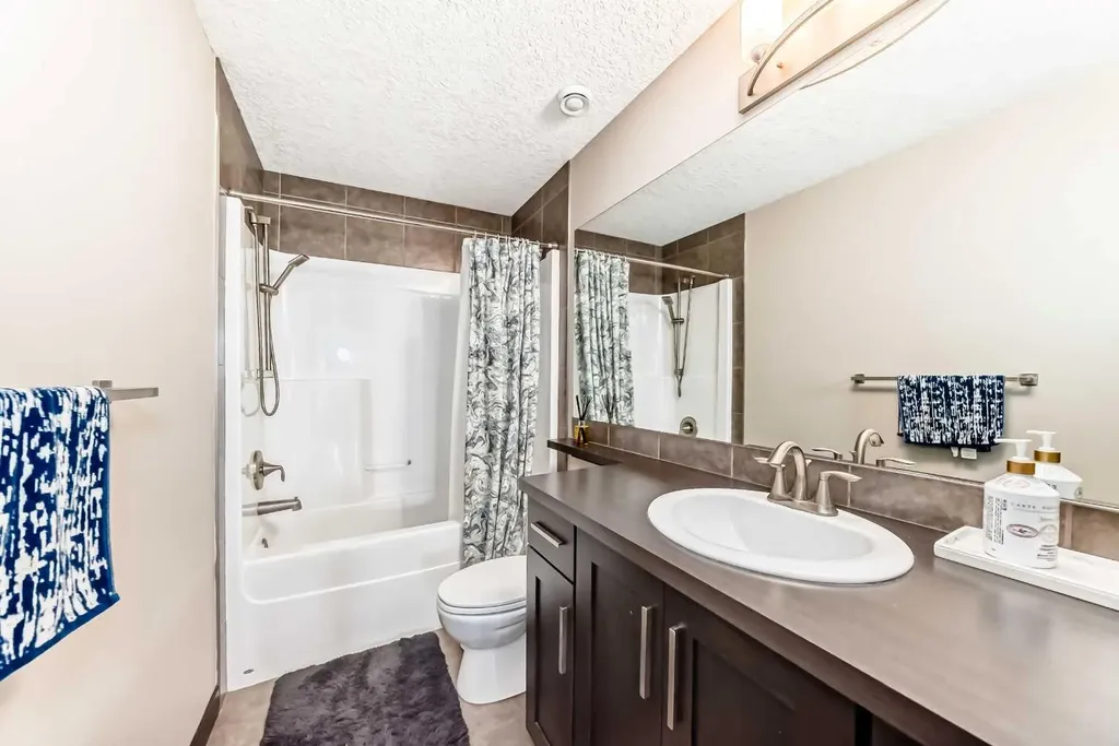78 Chaparral Valley Square SE Calgary AB T2X 0P6