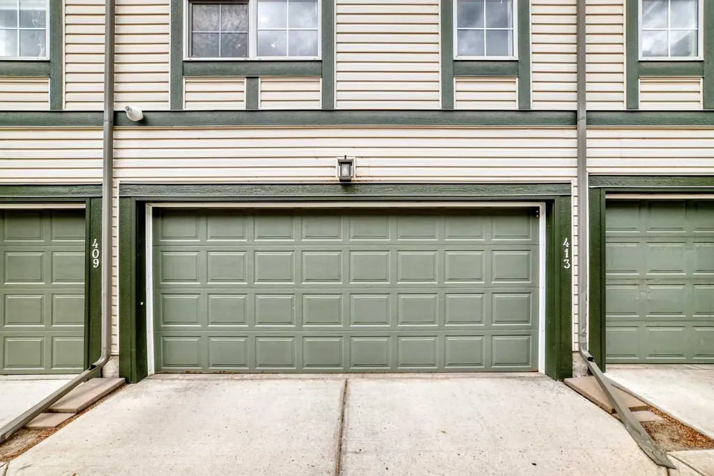 413 Cranford Court Calgary AB T3M0W1