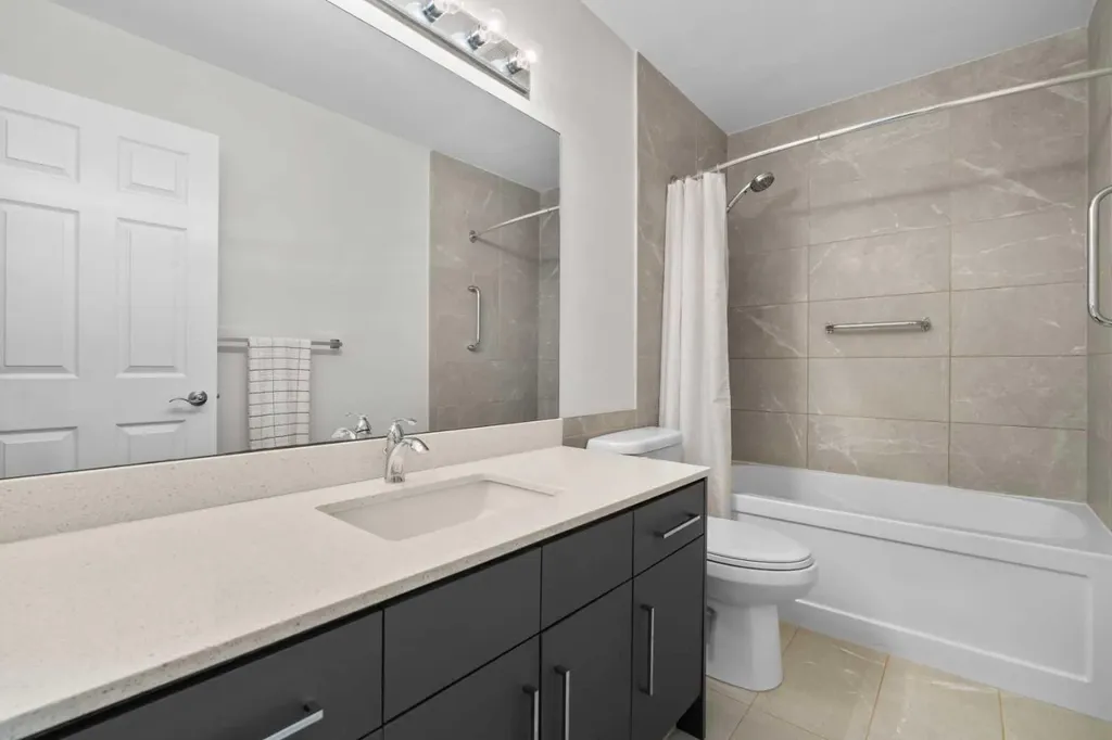 957 Applewood Drive SE Calgary AB T2A 7M7