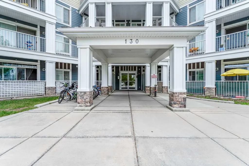 130 Auburn Meadows View SE Calgary AB T3M 2P3