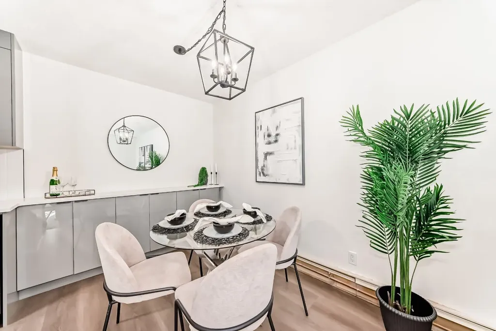 315 Heritage Drive SE Calgary AB T2H1N2