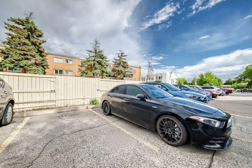 315 Heritage Drive SE Calgary AB T2H1N2