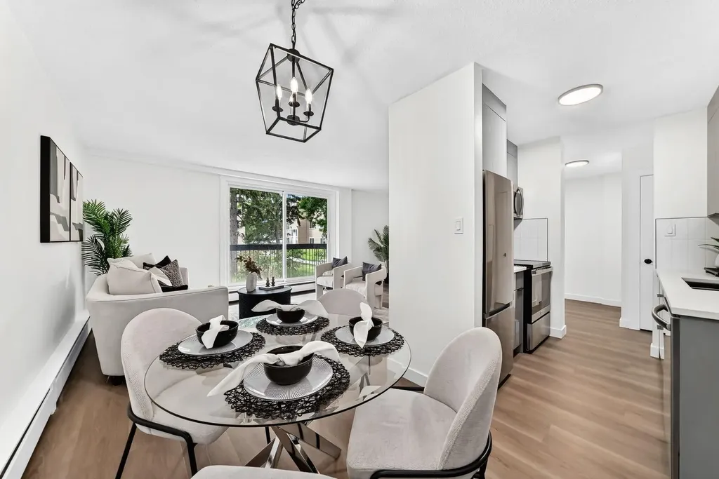 315 Heritage Drive SE Calgary AB T2H1N2