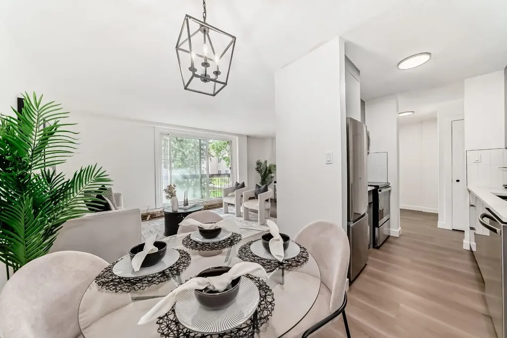 315 Heritage Drive SE Calgary AB T2H1N2