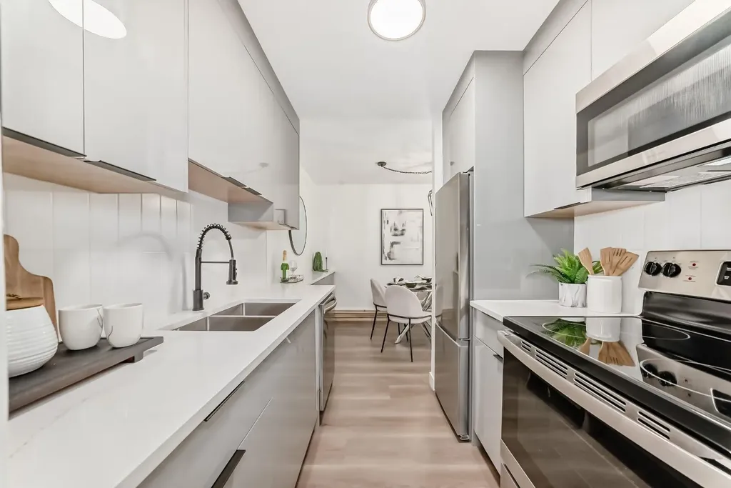 315 Heritage Drive SE Calgary AB T2H1N2