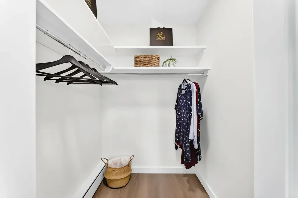 315 Heritage Drive SE Calgary AB T2H1N2