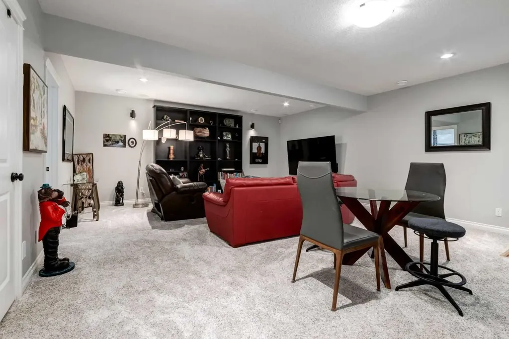 237 Aspenmere Circle Chestermere AB T1X 0T6