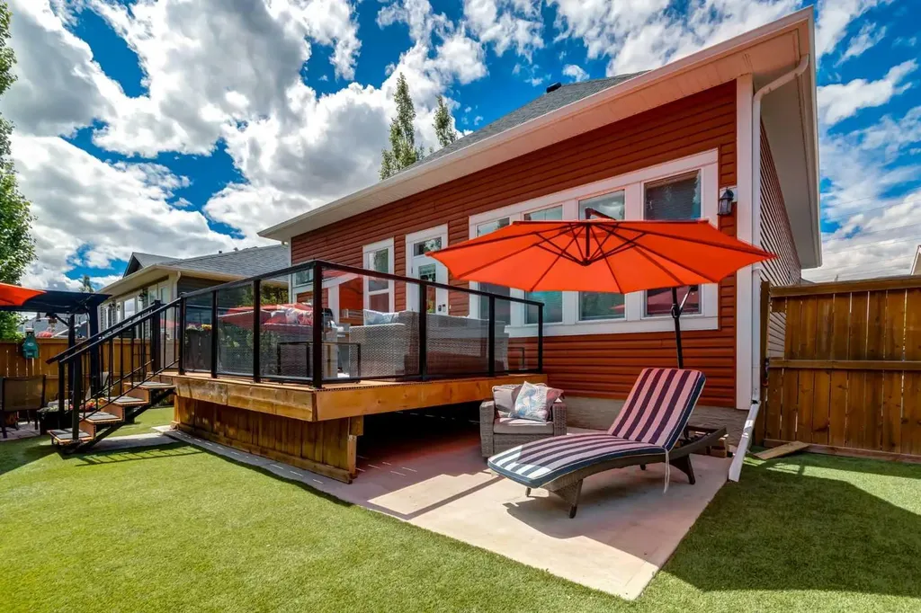 237 Aspenmere Circle Chestermere AB T1X 0T6