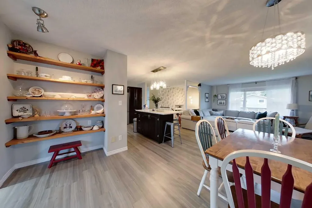 321 9 Street NE Slave Lake AB T0G 2A2