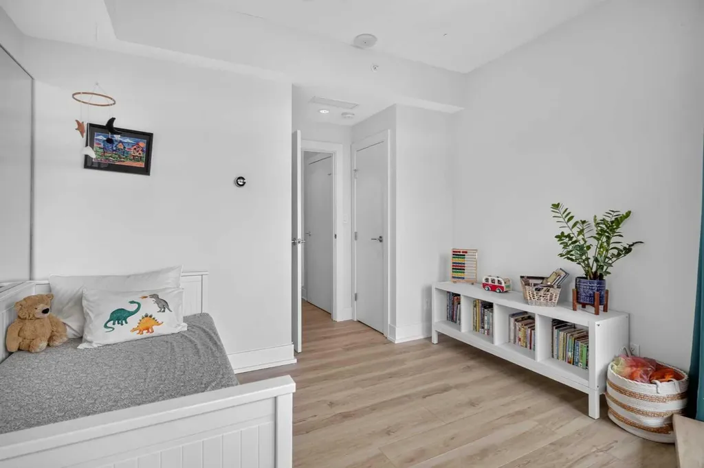 38 9 Street NE Calgary AB T2E 7X9