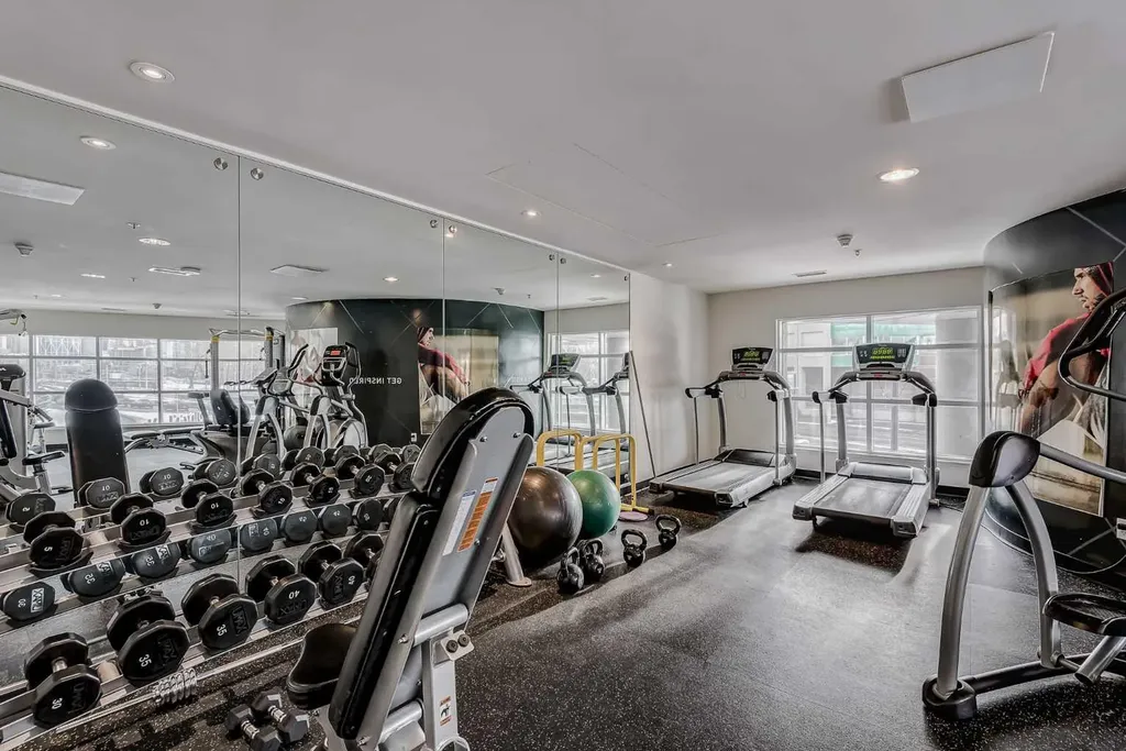 38 9 Street NE Calgary AB T2E 7X9
