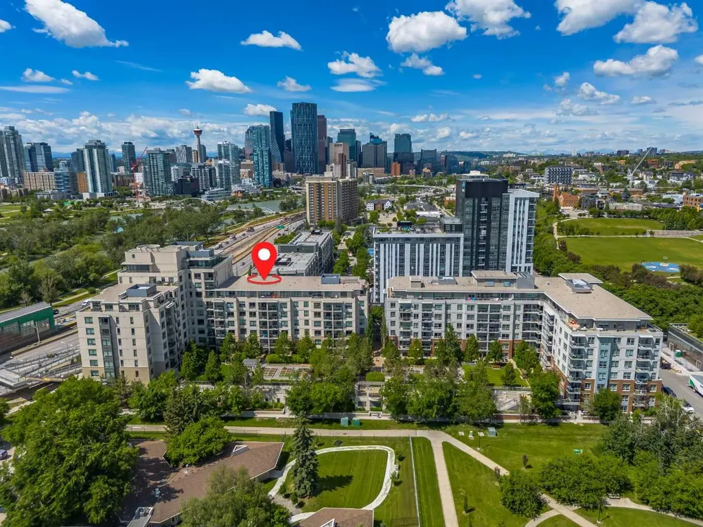 38 9 Street NE Calgary AB T2E 7X9