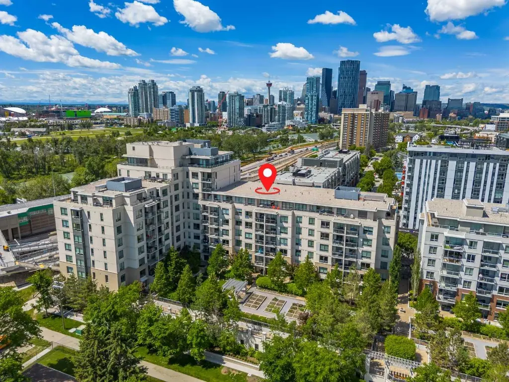 38 9 Street NE Calgary AB T2E 7X9