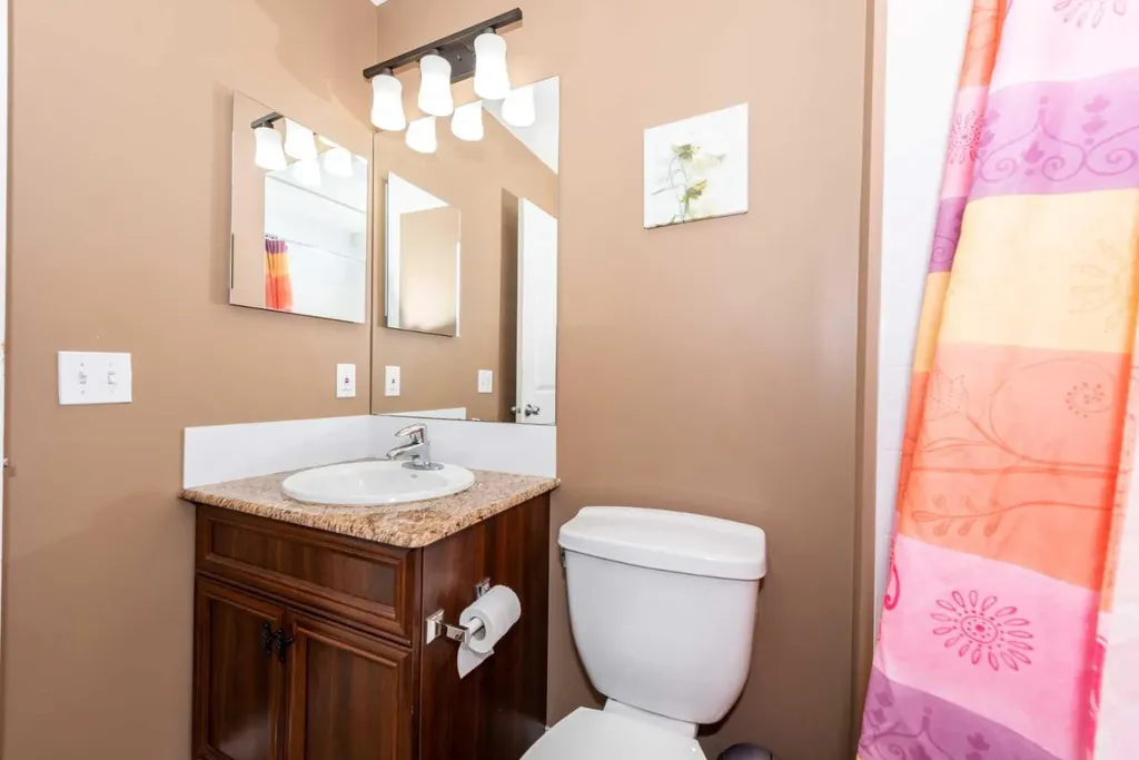 212 Panatella Drive NW Calgary AB T3K0T4
