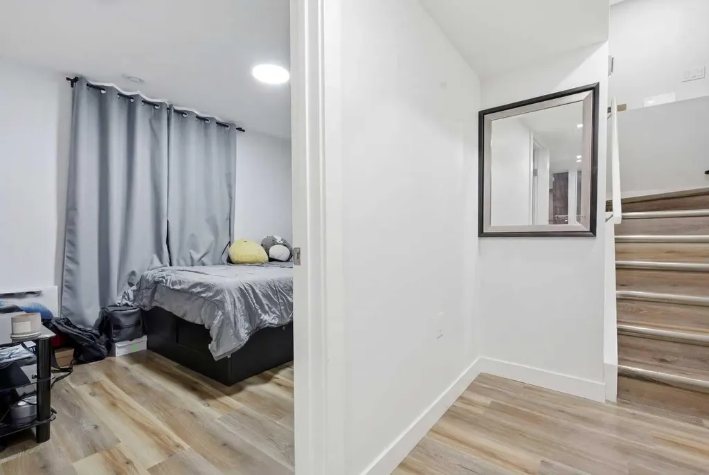 212 Panatella Drive NW Calgary AB T3K0T4