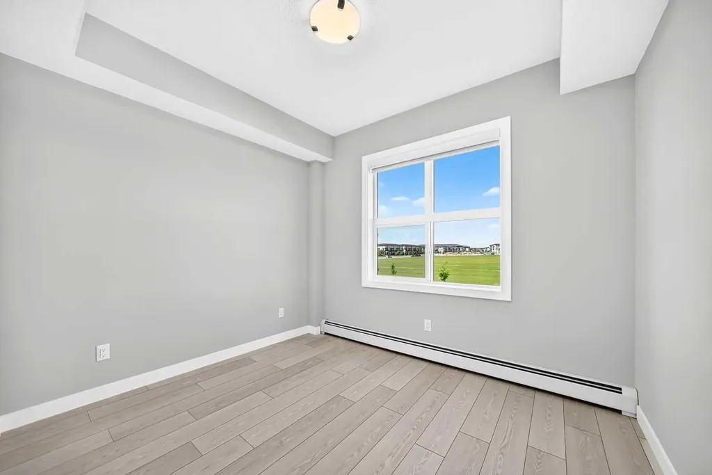 63 Corner Glen Crescent NE Calgary AB T3N2R6