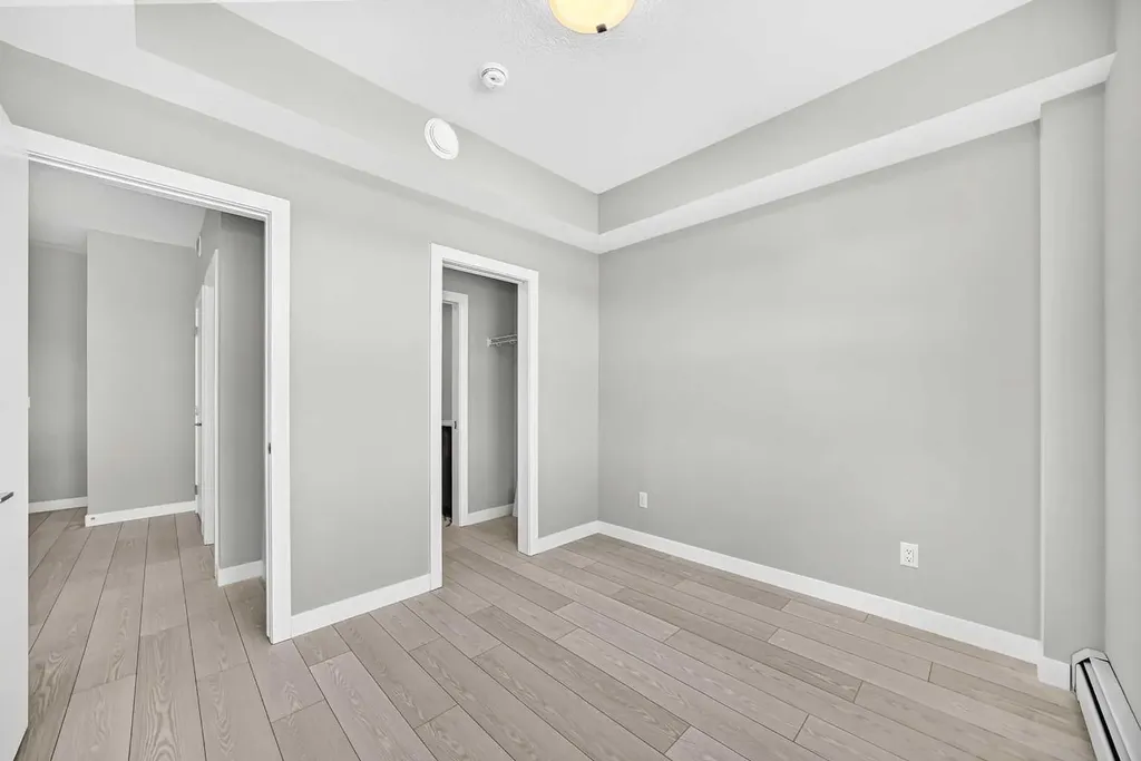 63 Corner Glen Crescent NE Calgary AB T3N2R6